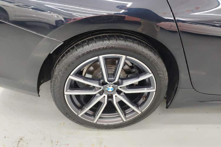 Used BMW 3 Series 2022 325Li M Sport Package Right Rear Wheel Hub
