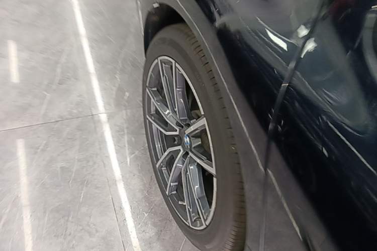 Used BMW 3 Series 2022 Updated 325Li M Sport Package Right Rear Wheel Hub