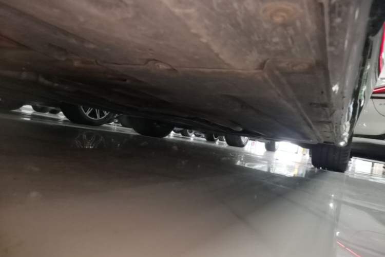 Used BMW 3 Series 2022 325Li M Sport Package Right Side Sill