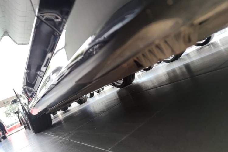 Used BMW 3 Series 2022 325Li M Sport Package Right Side Sill