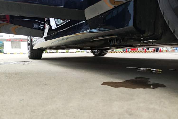 Used BMW 3 Series 2022 325Li M Sport Package Right Side Sill