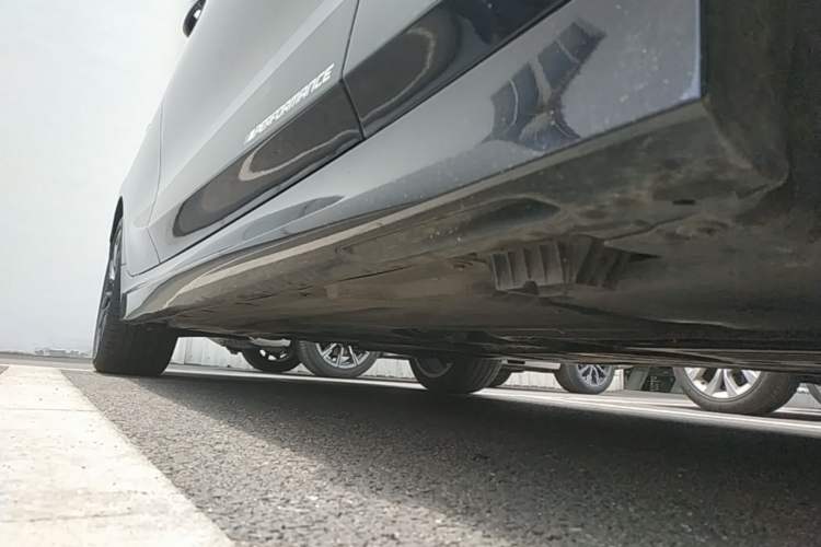 Used BMW 3 Series 2022 325i M Sport Night Edition Package Right Side Sill