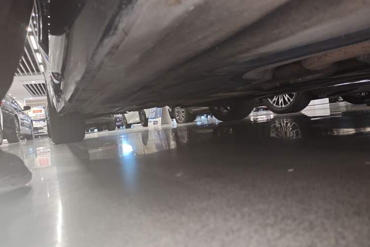 Used BMW 3 Series 2022 Restyled 325Li xDrive M Sport Package Right Side Sill