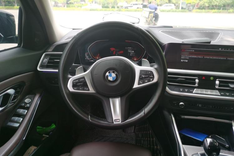 Used BMW 3 Series 2022 325i M Sport Night Edition Package Steering Wheel