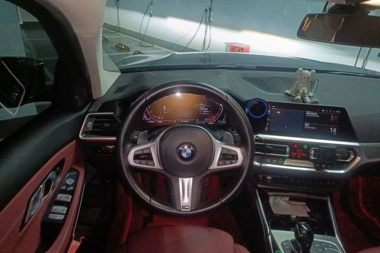 Used BMW 3 Series 2022 325i M Sport Night Edition Package Steering Wheel
