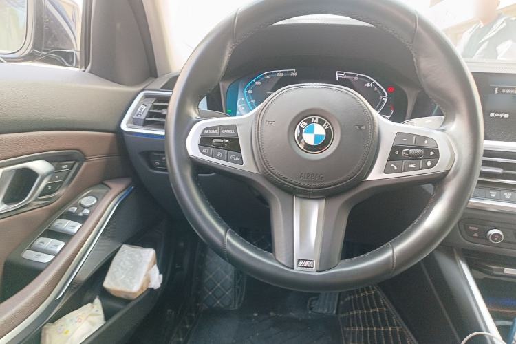 Used BMW 3 Series 2022 Updated 325Li M Sport Package Steering Wheel