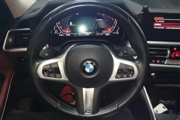 Used BMW 3 Series 2022 325i M Sport Package Steering Wheel