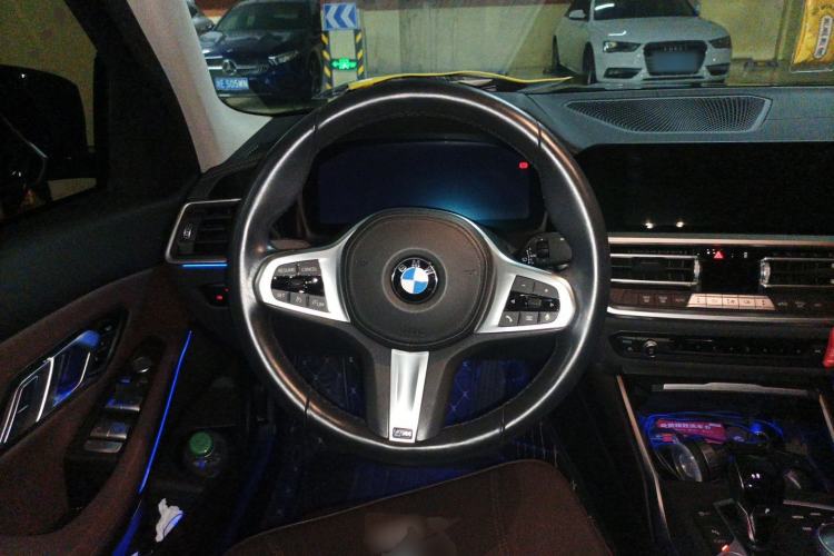 Used BMW 3 Series 2022 Updated 325i M Sport Package Steering Wheel