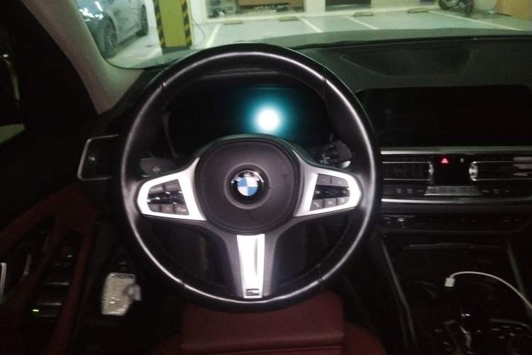 Used BMW 3 Series 2022 325Li M Sport Package Steering Wheel