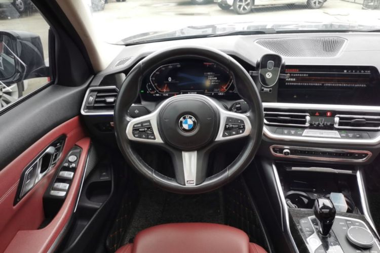 Used BMW 3 Series 2022 325Li M Sport Package Steering Wheel