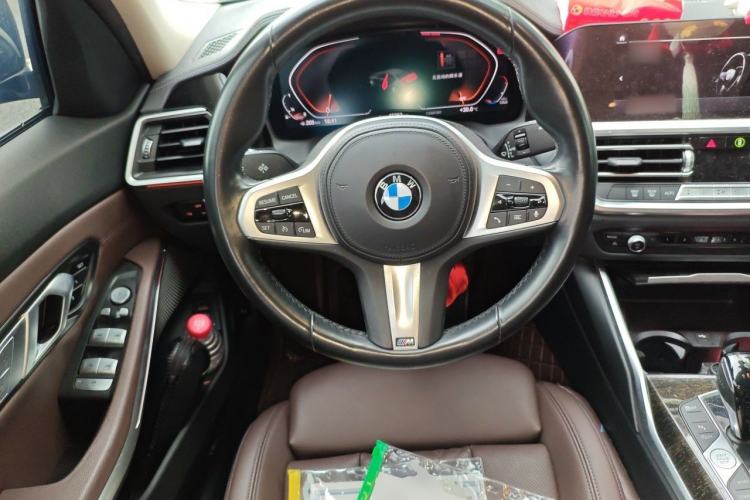 Used BMW 3 Series 2022 325Li M Sport Package Steering Wheel
