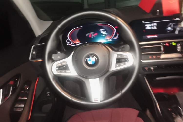 Used BMW 3 Series 2022 325Li M Sport Package Steering Wheel