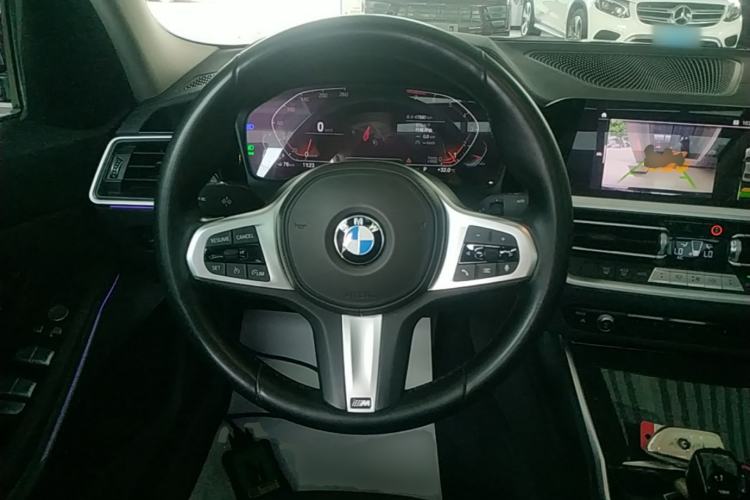 Used BMW 3 Series 2022 325Li M Sport Package Steering Wheel
