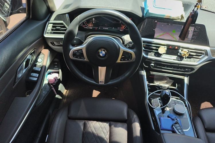 Used BMW 3 Series 2022 Updated 325Li M Sport Package Steering Wheel