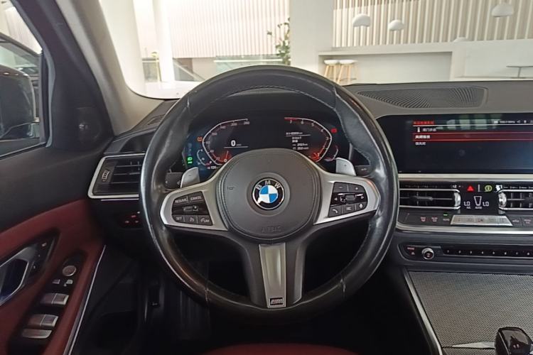Used BMW 3 Series 2022 330i M Sport Night Edition Steering Wheel
