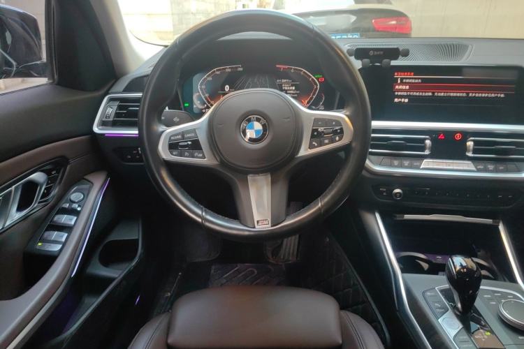 Used BMW 3 Series 2022 Updated 325i M Sport Package Steering Wheel