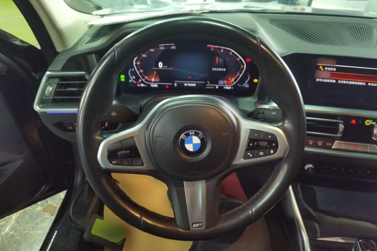 Used BMW 3 Series 2022 325Li M Sport Package Steering Wheel