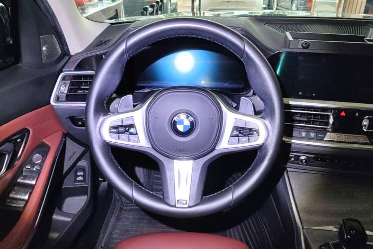 Used BMW 3 Series 2022 Restyled 330Li xDrive M Sport Night Edition Package Steering Wheel