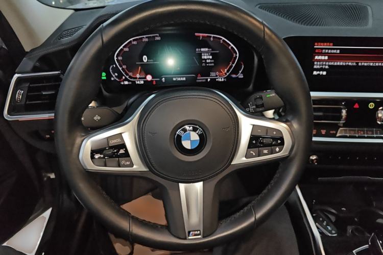 Used BMW 3 Series 2022 325Li M Sport Package Steering Wheel