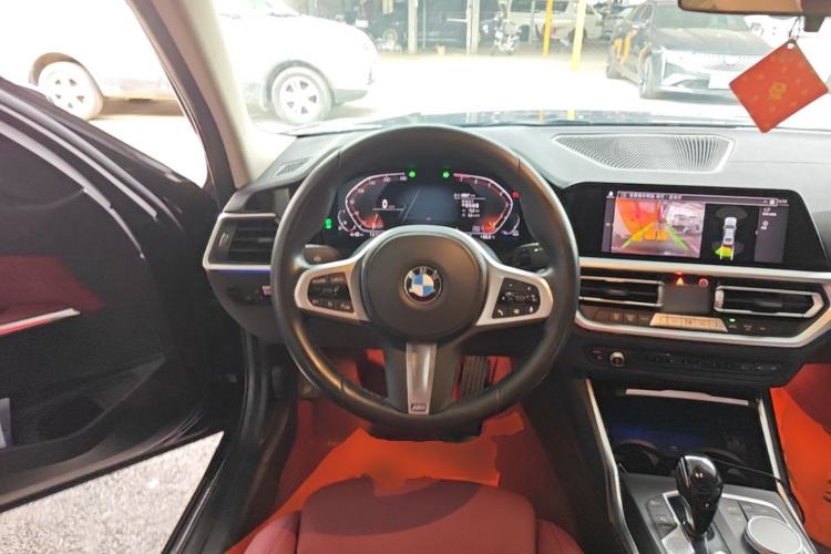 Used BMW 3 Series 2022 Updated 325i M Sport Package Steering Wheel