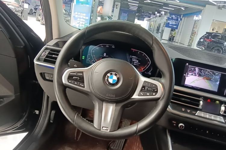 Used BMW 3 Series 2022 325Li M Sport Package Steering Wheel