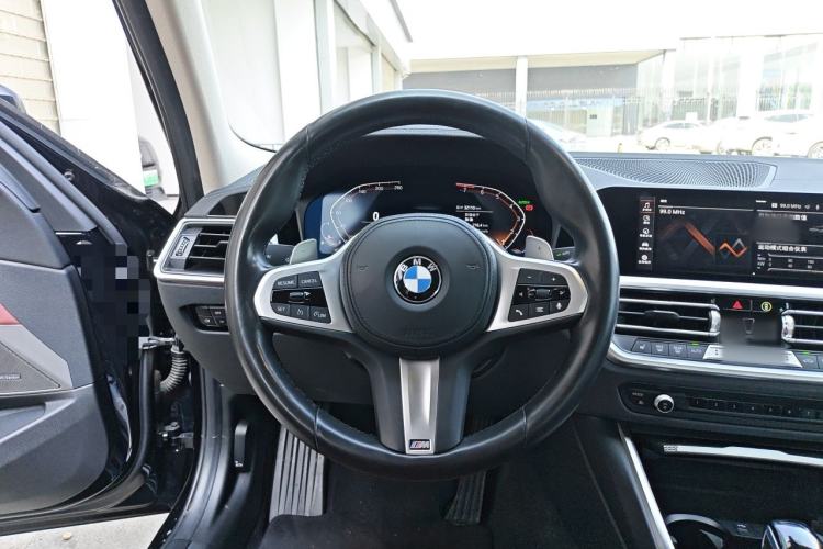Used BMW 3 Series 2022 Revised 325i M Sport Night Edition Package Steering Wheel