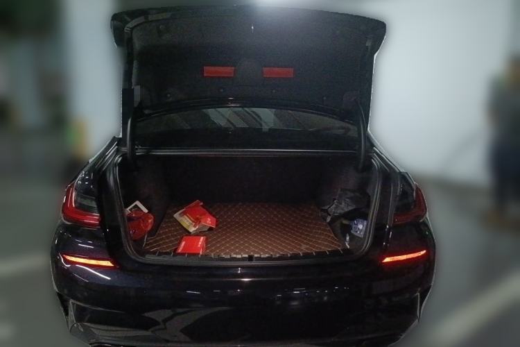 Used BMW 3 Series 2022 325i M Sport Night Edition Package Trunk