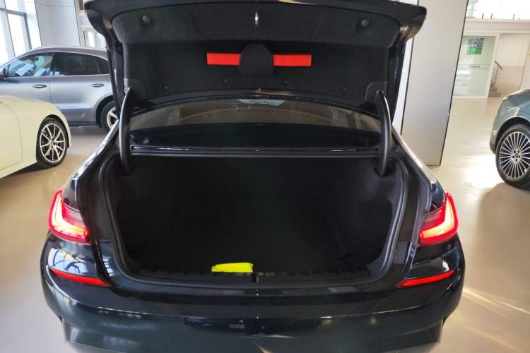 Used BMW 3 Series 2022 330i M Sport Night Edition Trunk