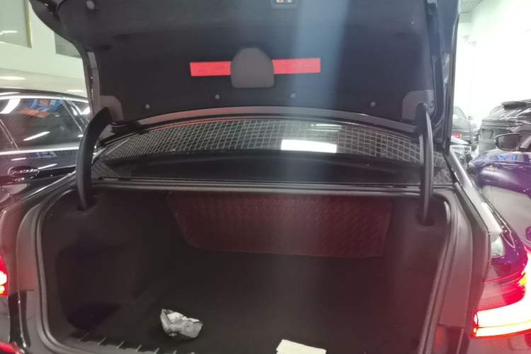 Used BMW 3 Series 2022 Updated 325Li M Sport Package Trunk