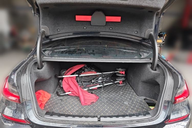 Used BMW 3 Series 2022 325Li M Sport Night Edition Package Trunk