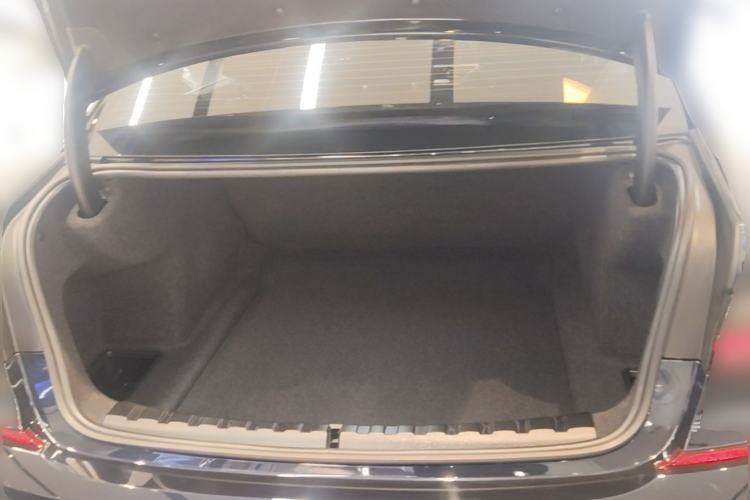 Used BMW 3 Series 2022 325Li xDrive M Sport Package Trunk
