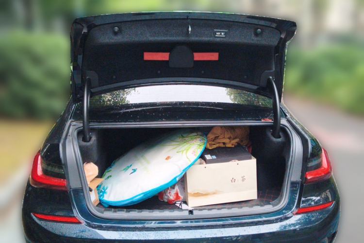 Used BMW 3 Series 2022 325Li M Sport Night Edition Package Trunk