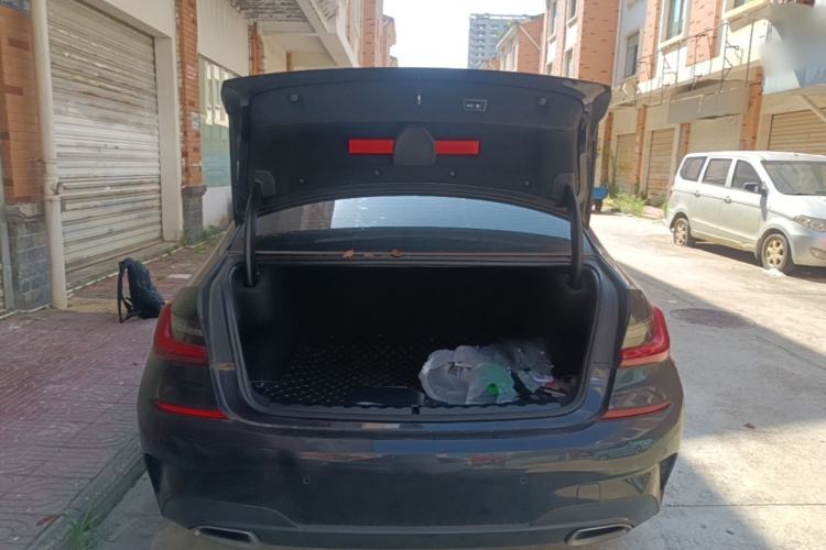 Used BMW 3 Series 2022 325Li M Sport Package Trunk