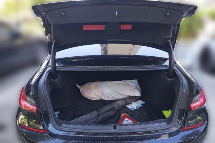 Used BMW 3 Series 2022 320Li M Sport Package Trunk