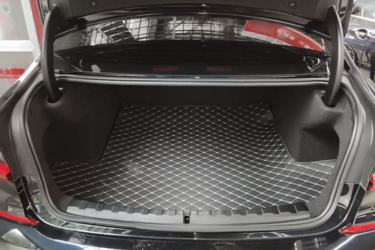 Used BMW 3 Series 2022 325Li M Sport Night Edition Package Trunk