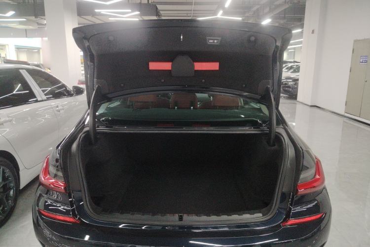 Used BMW 3 Series 2022 325Li M Sport Package Trunk