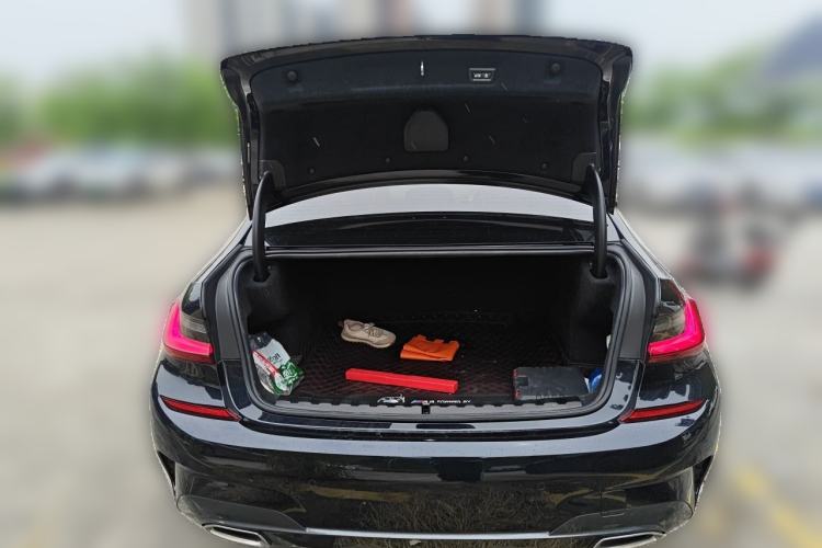 Used BMW 3 Series 2022 325Li M Sport Package Trunk
