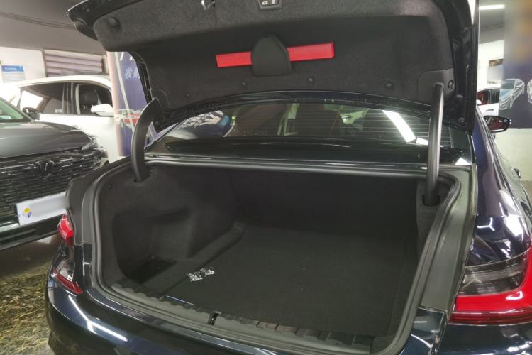 Used BMW 3 Series 2022 325Li M Sport Package Trunk