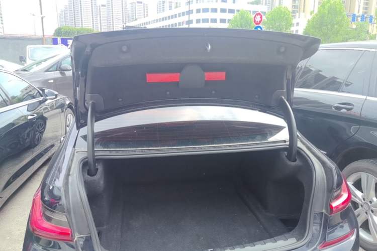 Used BMW 3 Series 2022 320Li M Sport Package Trunk