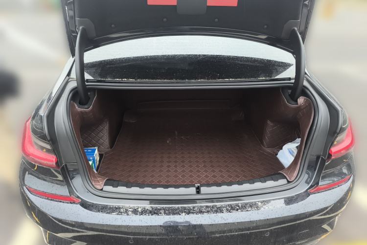 Used BMW 3 Series 2022 Restyled 325Li M Sport Night Edition Package Trunk