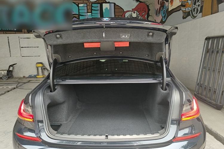 Used BMW 3 Series 2022 325Li M Sport Package Trunk