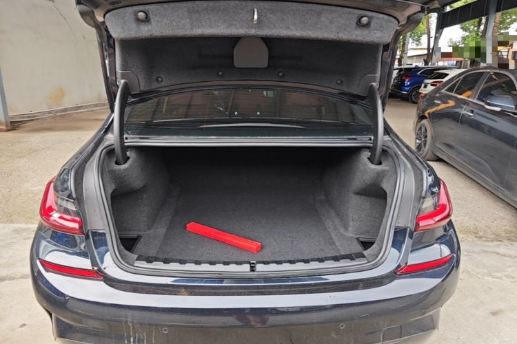 Used BMW 3 Series 2022 Updated 325i M Sport Package Trunk