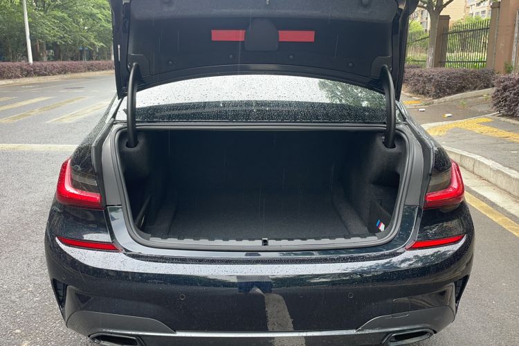 Used BMW 3 Series 2022 325i M Sport Night Edition Package Trunk