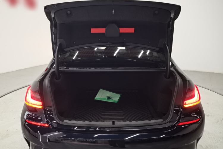 Used BMW 3 Series 2022 Revised 325i M Sport Night Edition Package Trunk