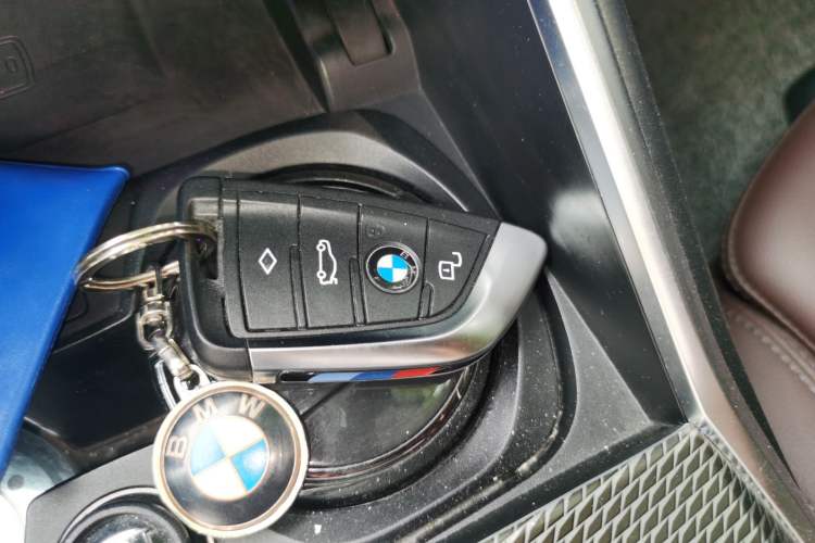 Used BMW 3 Series 2022 325i M Sport Night Edition Package Vehicle Key
