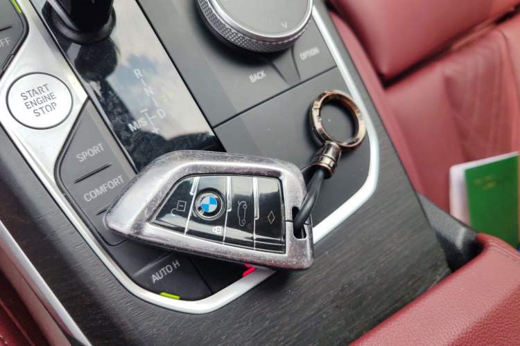 Used BMW 3 Series 2022 Updated 325i M Sport Package Vehicle Key