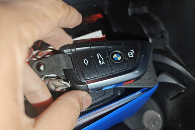 Used BMW 3 Series 2022 325i M Sport Night Edition Package Vehicle Key