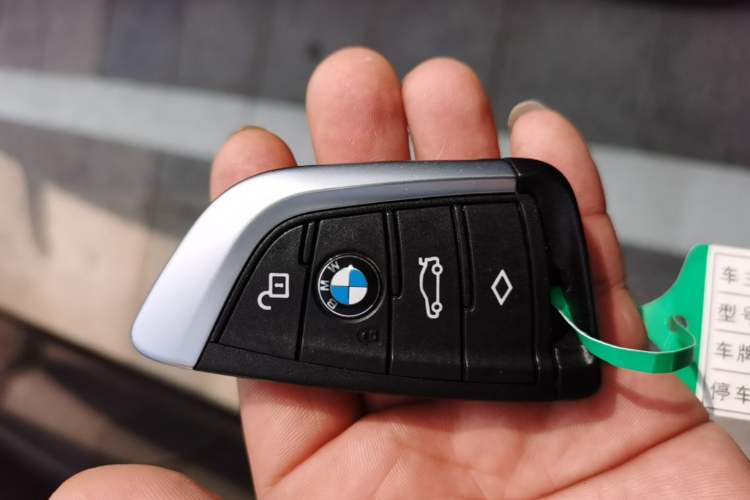 Used BMW 3 Series 2022 325Li M Sport Package Vehicle Key