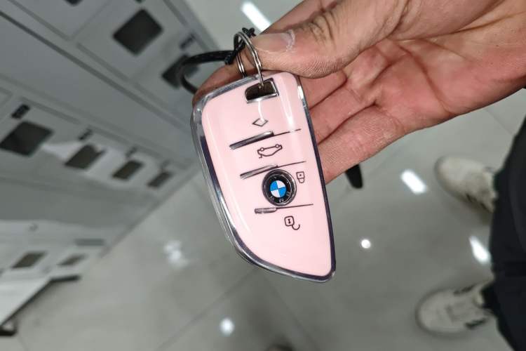 Used BMW 3 Series 2022 Updated 325Li M Sport Package Vehicle Key