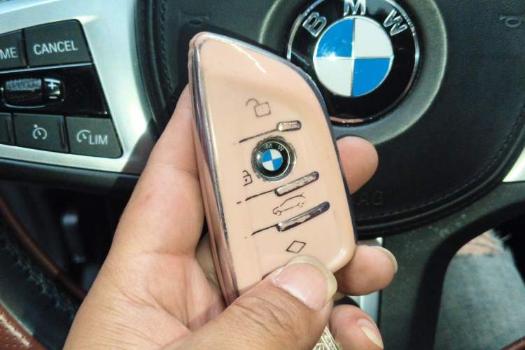 Used BMW 3 Series 2022 325Li M Sport Night Edition Package Vehicle Key